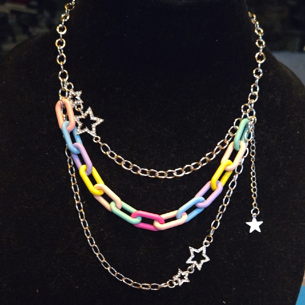 Multicolor Chain Necklace with Star Accents